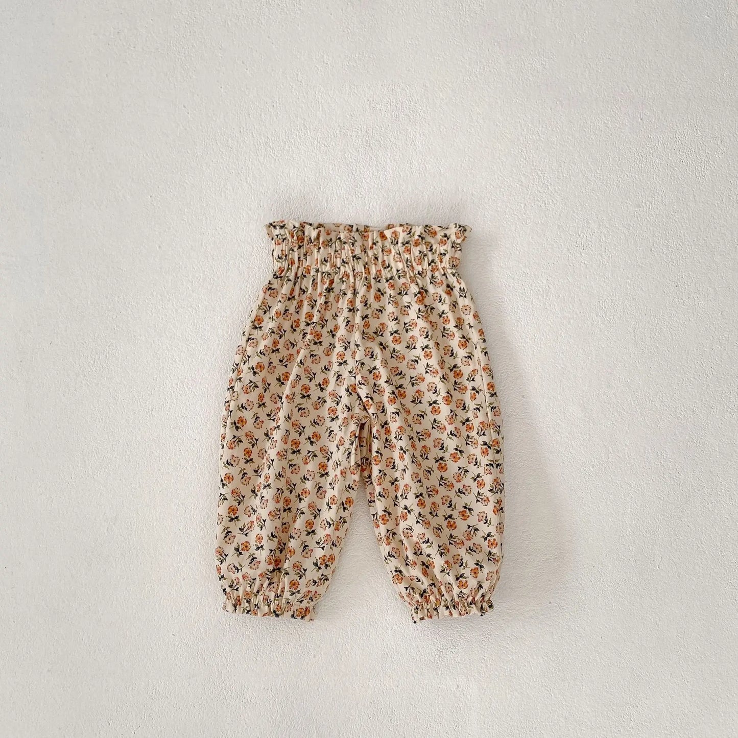 Summer New Baby Pants 0-3 Year Old Girl Baby Fashion Versatile Small Flower Mosquito proof Pants Tie Feet Long Pants