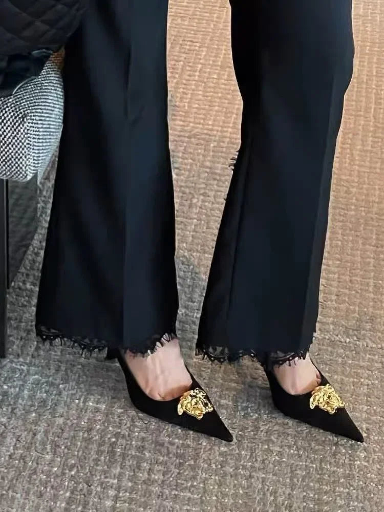 Pointed black women's shoes, slim heels, sexy metal flower runway shoes, high heels, banquet shoes