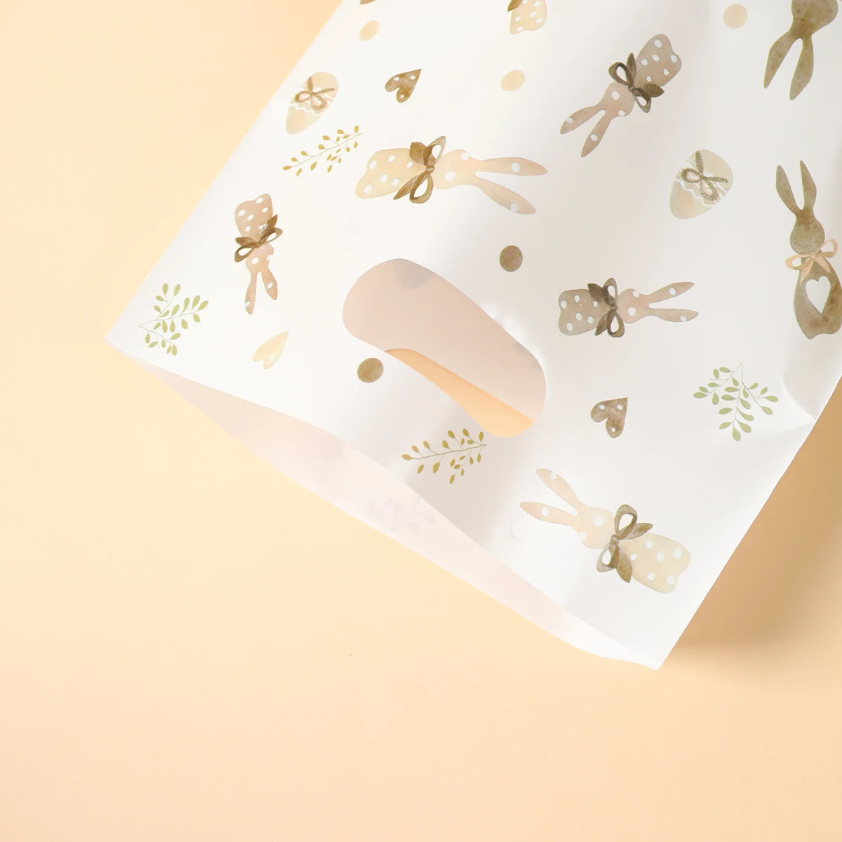 50pcs Happy Easter Tote Bags with Handles Cartoon Bunny Three Rabbits Plastic Gift Bags for Easter Egg Hunt Party Favors Gifts