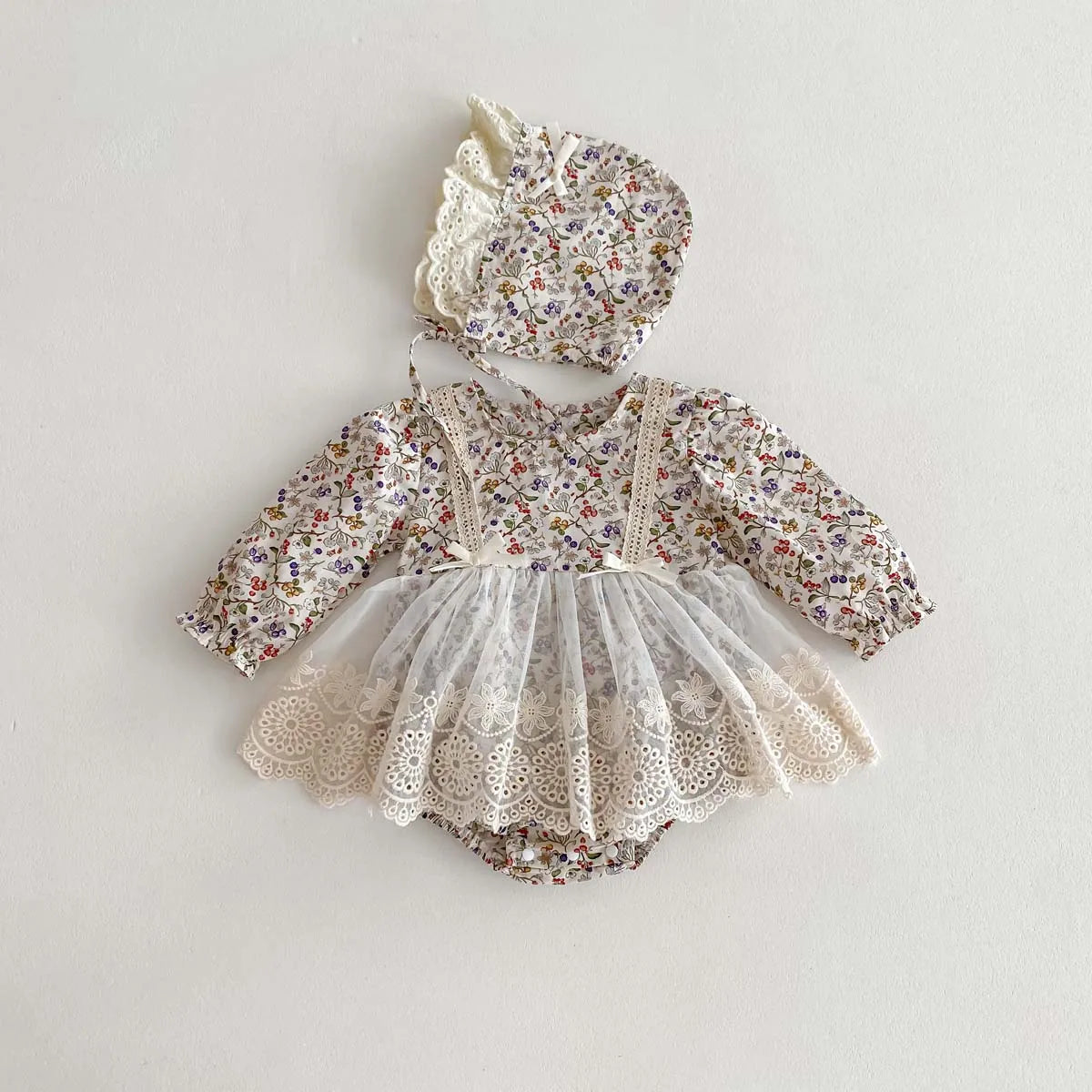 Newborn Girl Romper Lace Cut Out Floral Dress Long Sleeved+ Hat Baby Girl Bodysuit Baby Clothes 0-24 Months