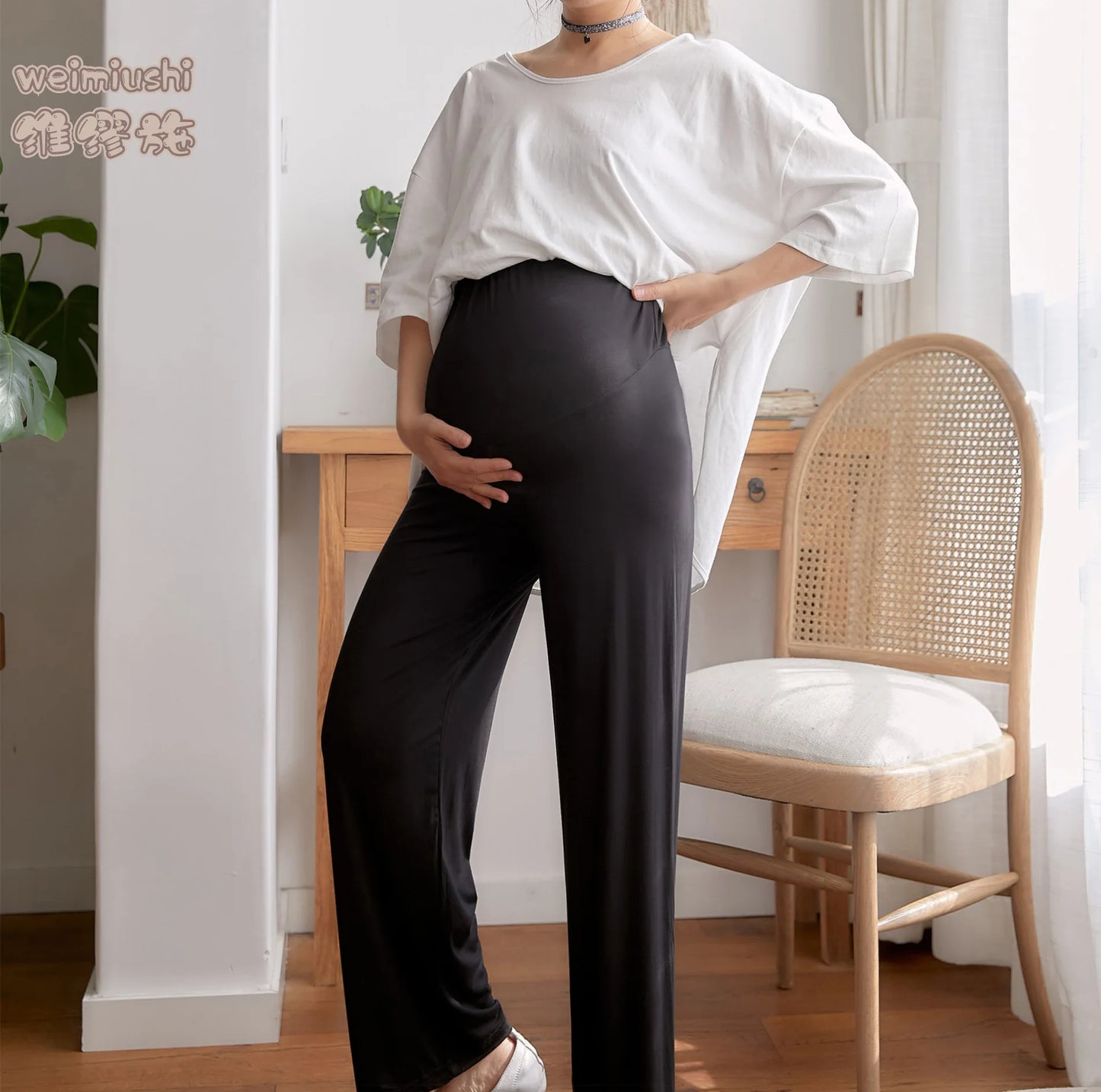 2024 New Maternity Clothing Pregnant Women's Wide Leg Pants for Spring and Autumn Outerwear with A Straight and Drooping Feel