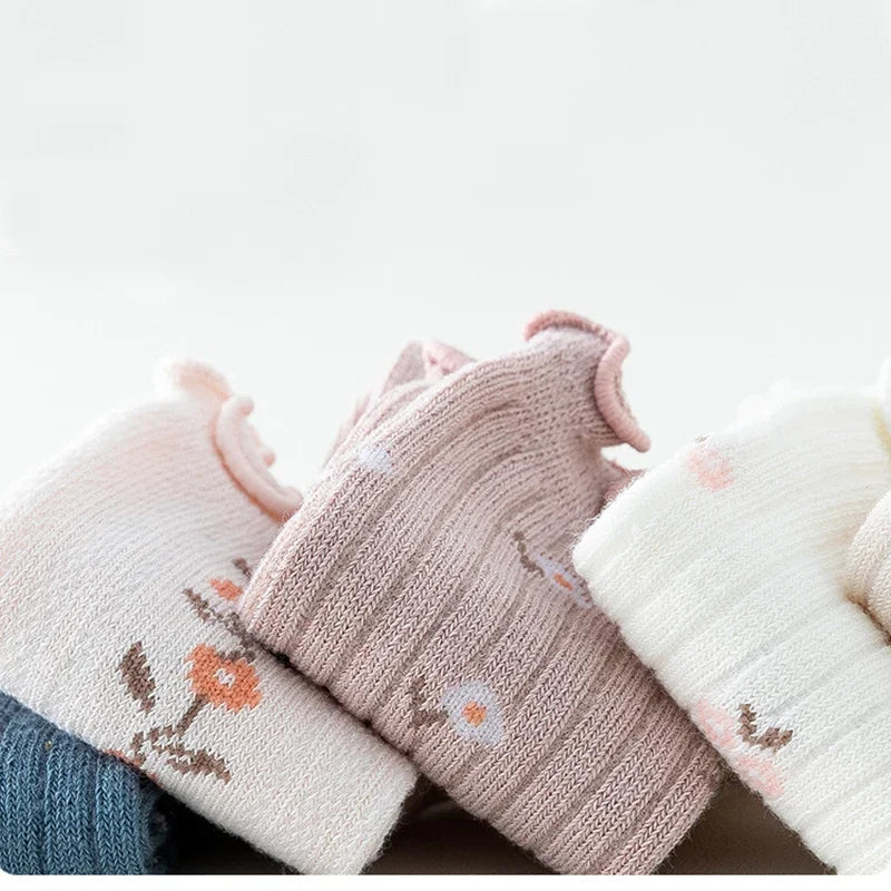 Autumn winter new baby mid-tube knee socks kawaii girls Princess lace flower stockings cute sock comfortable newborn accessories