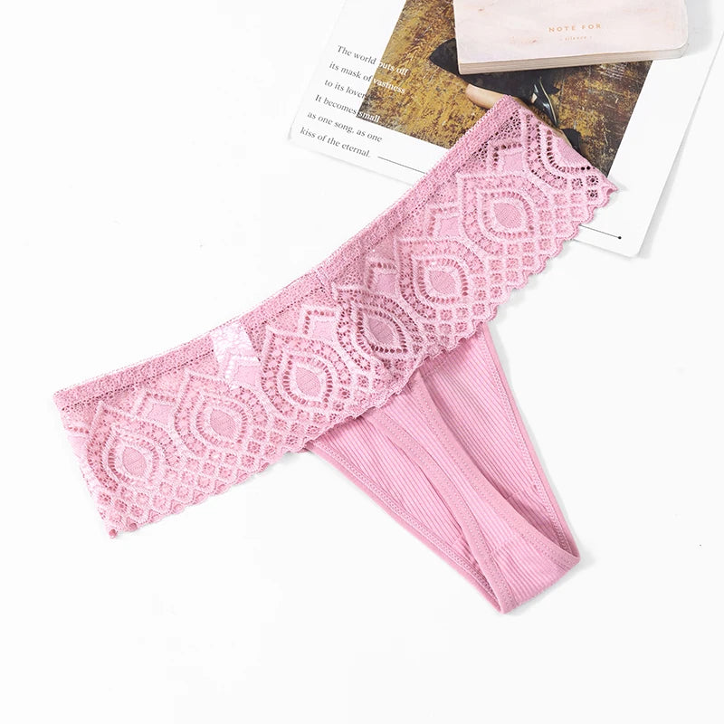 BZEL 3PCS/Set Women's Panties Sweet Lace Woman Underwear Hollow Out Sexy Lingerie Breathable G-Strings Comfort Underpants T-Back