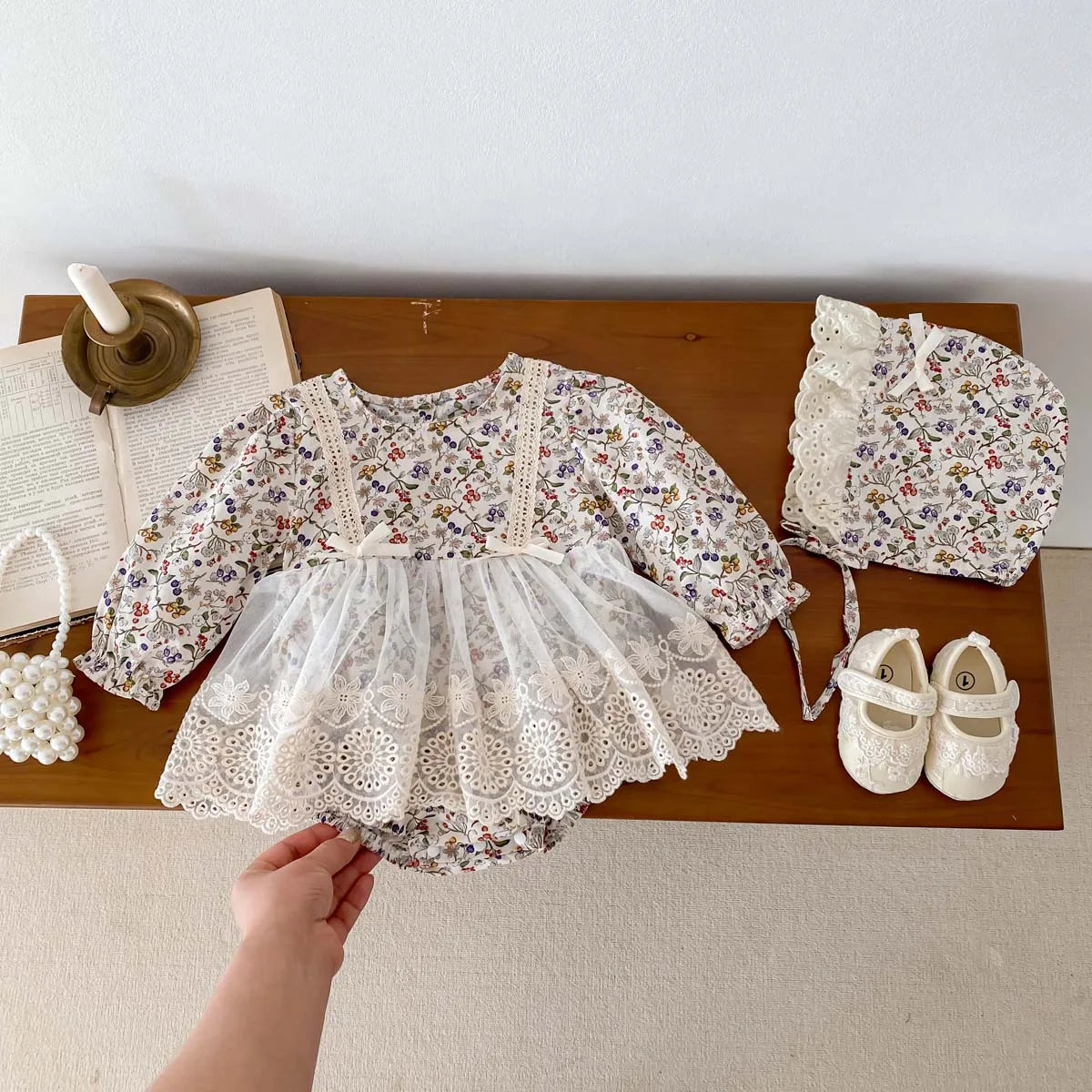 Newborn Girl Romper Lace Cut Out Floral Dress Long Sleeved+ Hat Baby Girl Bodysuit Baby Clothes 0-24 Months