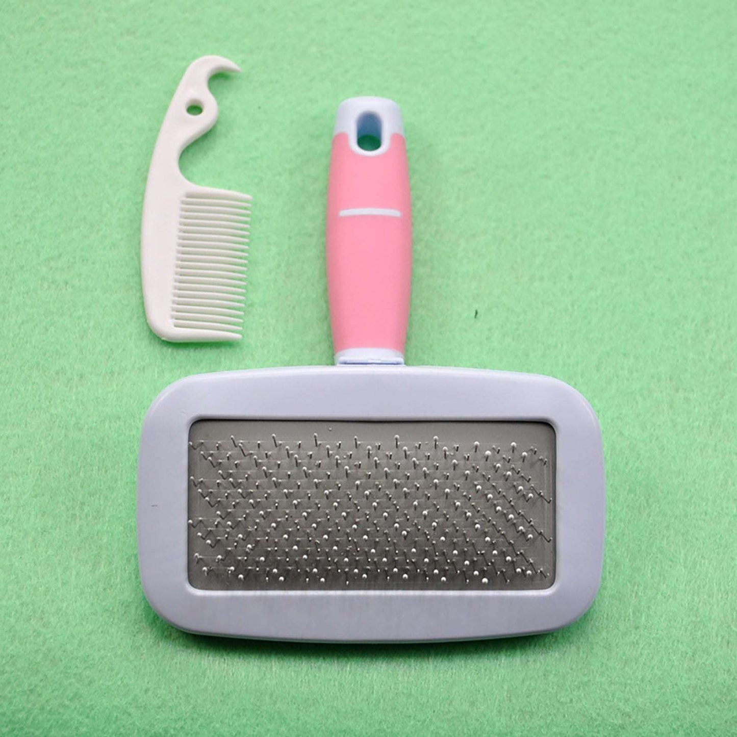 Keep Your Dog's Coat Clean & Tangle-Free with Our Pet Cleaning & Hair Removal Combs