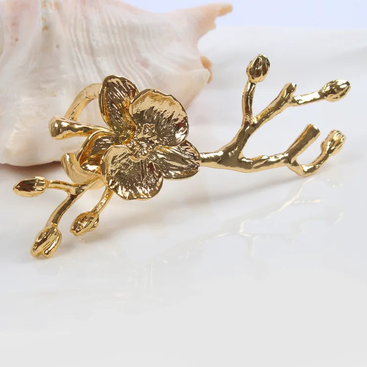 4PCS Christmas Wedding Easter Napkin Rings,Plum Blossom Golden Napkin Buckles,Dinner Parties Dining Table Decor Napkin Holder