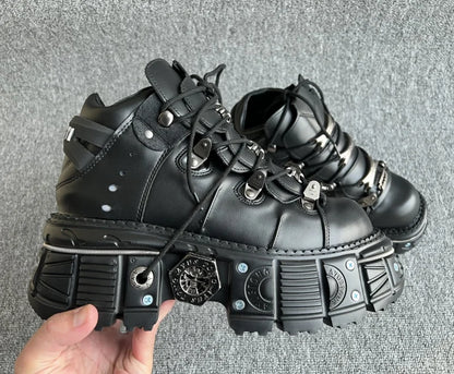 New Punk Style Women Shoes Lace-up Heel Height 6cm Platform Shoes Woman Gothic Ankle Rock Boots Metal Decoration Woman Sneakers